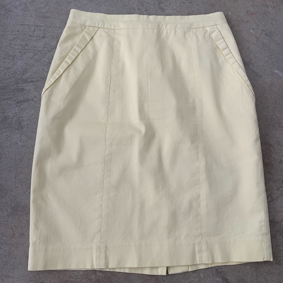 Light Yellow Office Skirt! - Picture 1 of 3